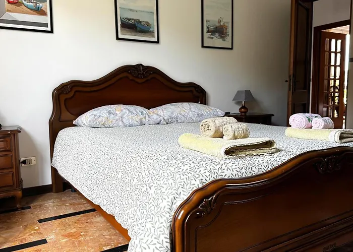 In Collina Con Vista Mozzafiato Su Noli